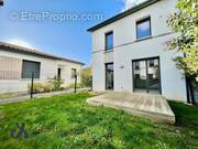   - Maison à MONDONVILLE