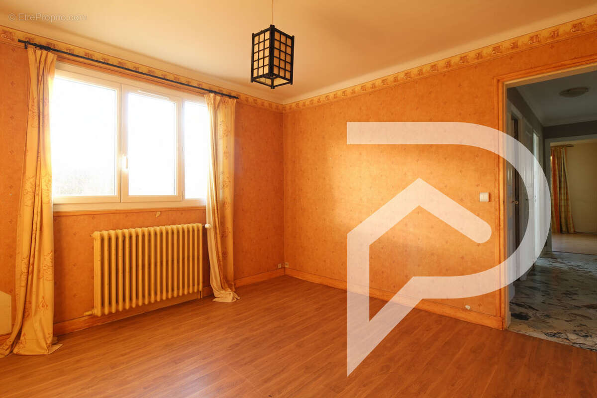 Maison à GRANDFRESNOY