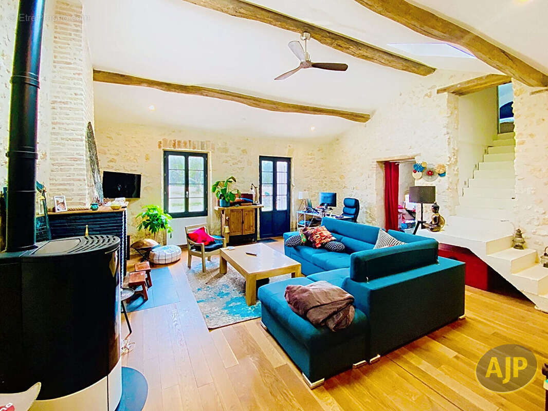Maison à GAILLAN-EN-MEDOC