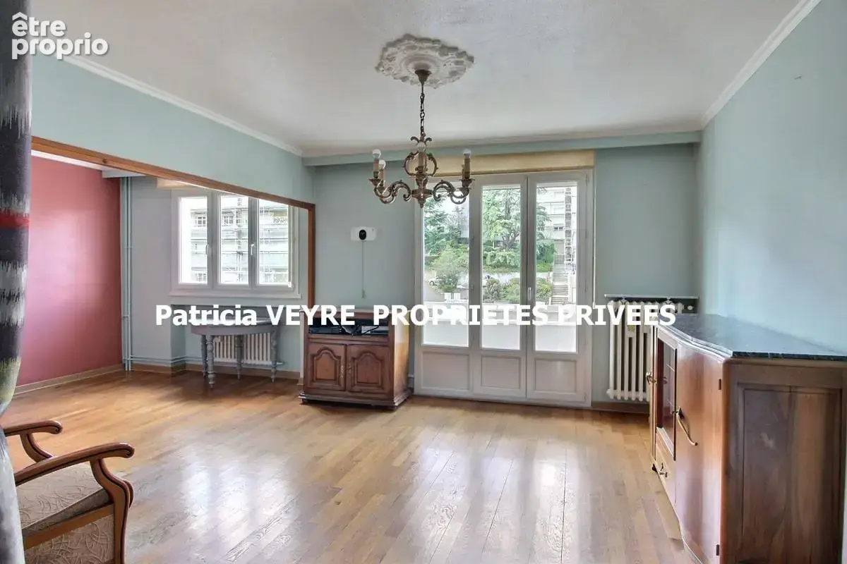 Saint-Étienne (42100) Appartement T4 de 81 m², 3 chambres,  balcon, garage et cave - photo 2