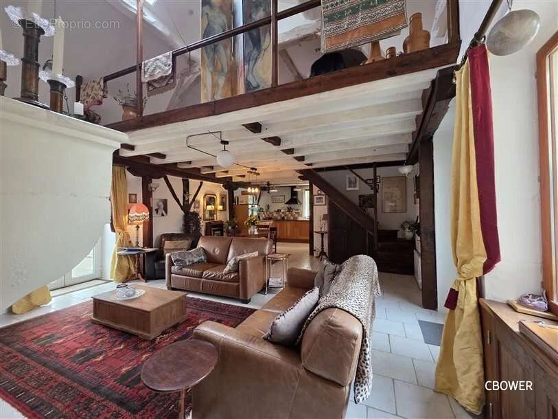 Maison à ADRIERS