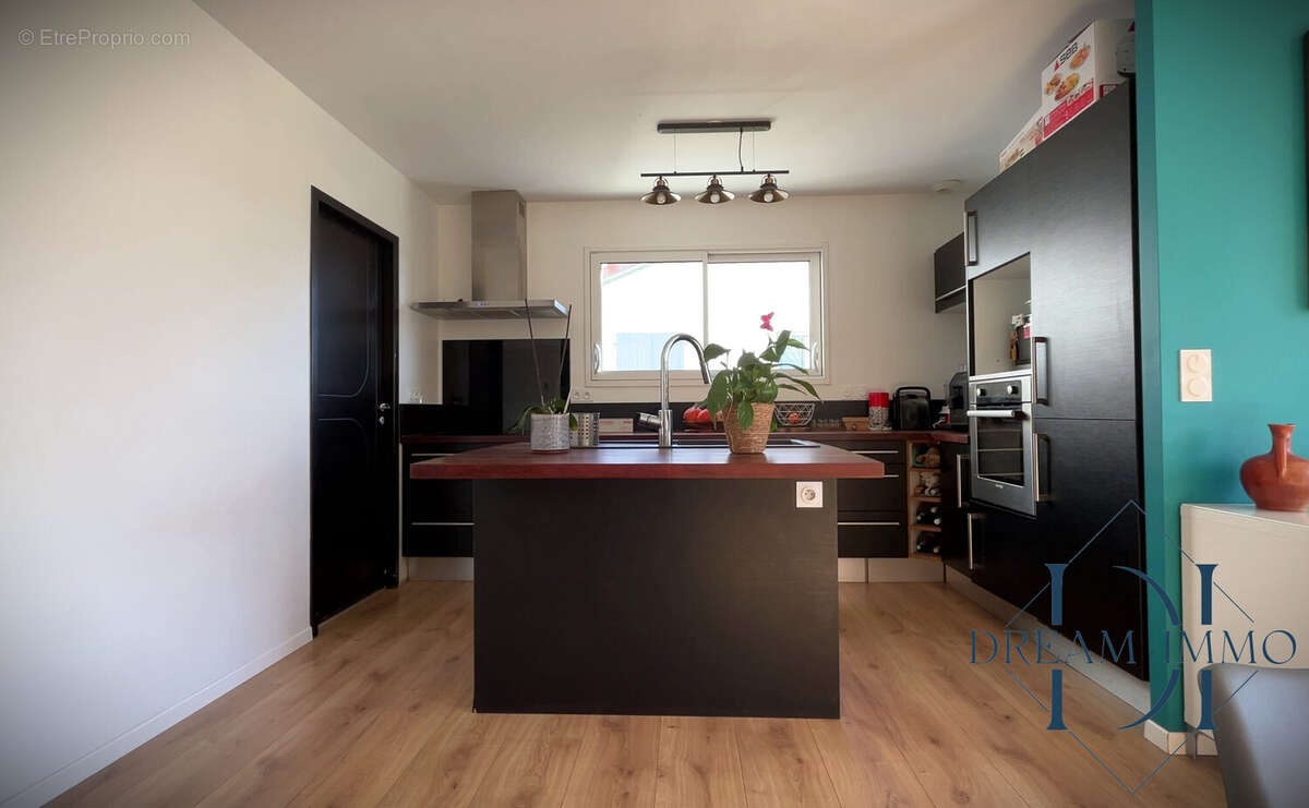 Maison à PORT-DE-LANNE