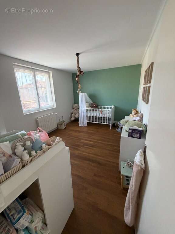 Maison à MONTCHANIN