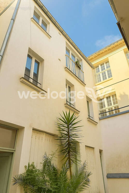 Appartement à PARIS-11E