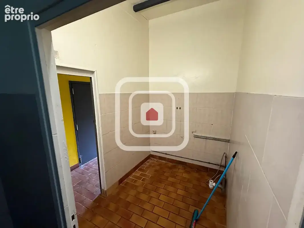 Grand ensemble immobilier  sur 6 000 m² de terrain - photo 9