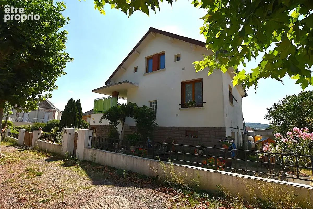 Le mayet de montagne maison  7 pièce(s) - photo 2