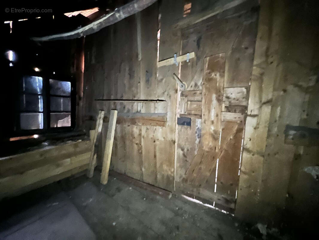 Autre à SAINT-REMY-DE-MAURIENNE