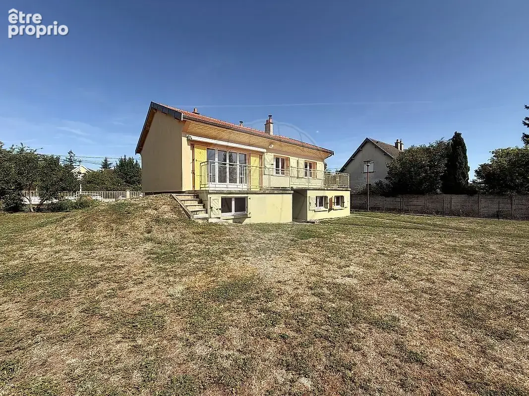 Maison à ROSIERES-PRES-TROYES