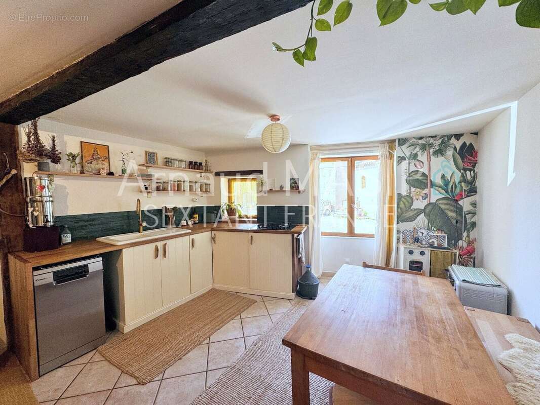 Maison à SOUGRAIGNE