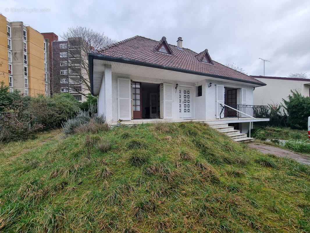 Maison à MAISONS-ALFORT