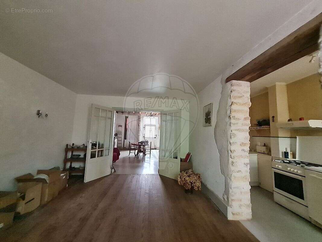 Maison à PREMERY