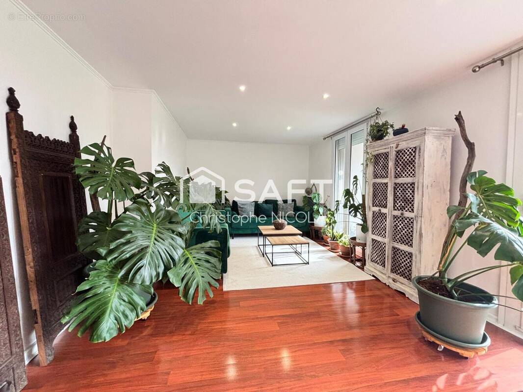 Photo 1 - Appartement à BORDEAUX