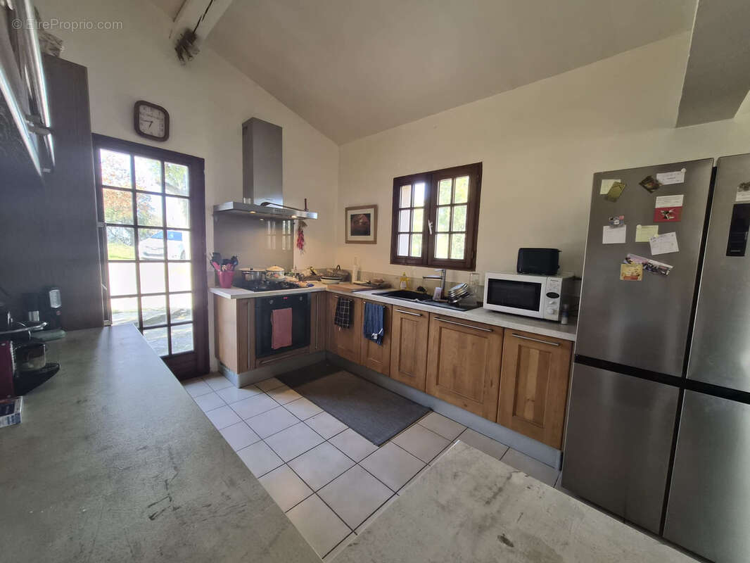 Maison à PLAN-DE-LA-TOUR