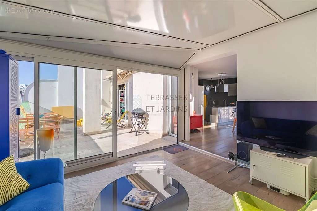 Appartement à ISSY-LES-MOULINEAUX