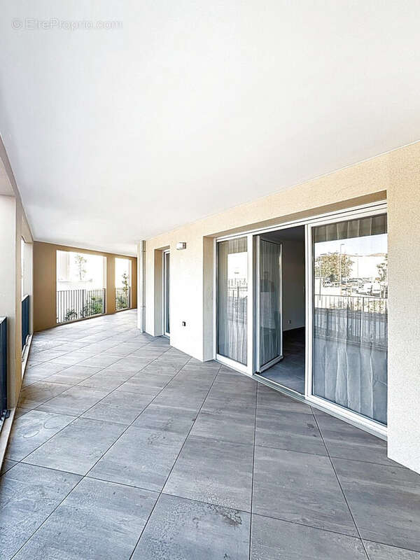 Appartement à TRETS