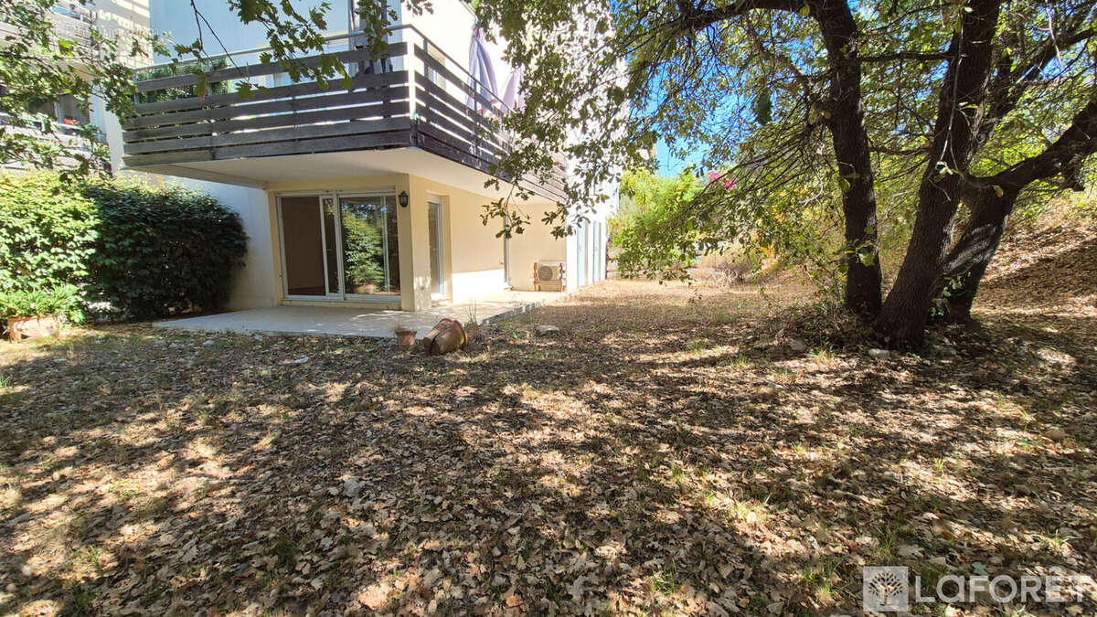 Appartement à VALBONNE