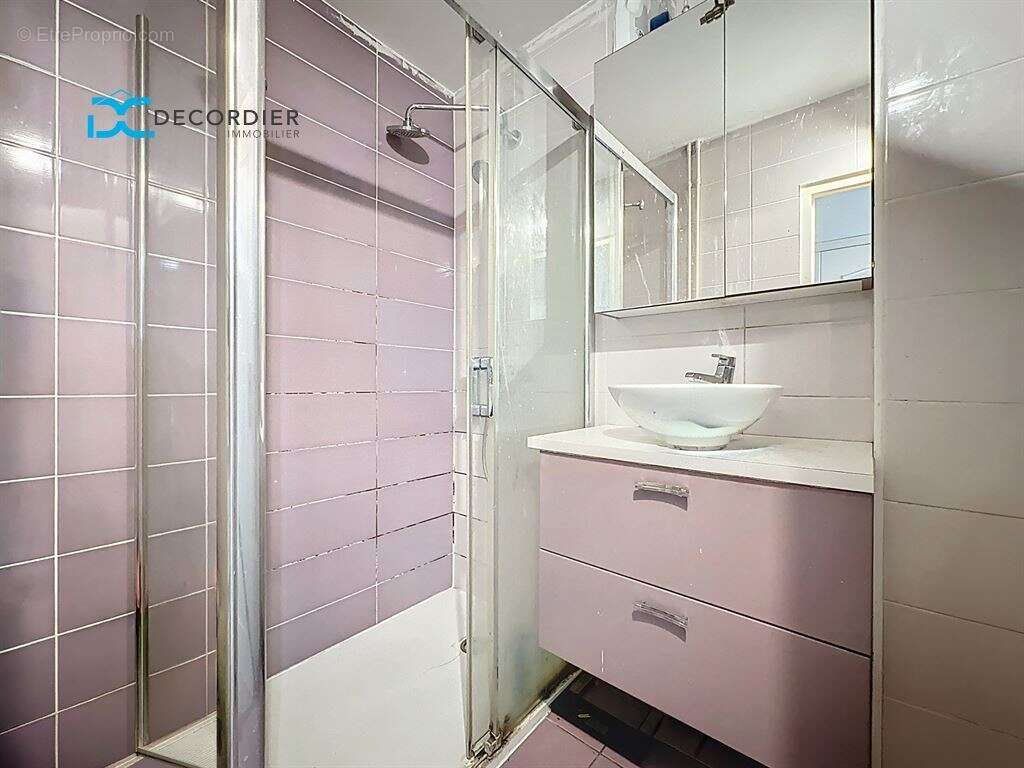 Appartement à EVIAN-LES-BAINS