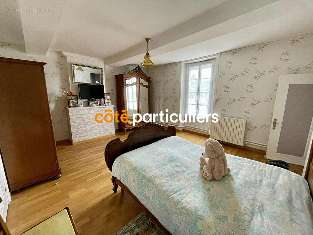 Maison à BARON-SUR-ODON