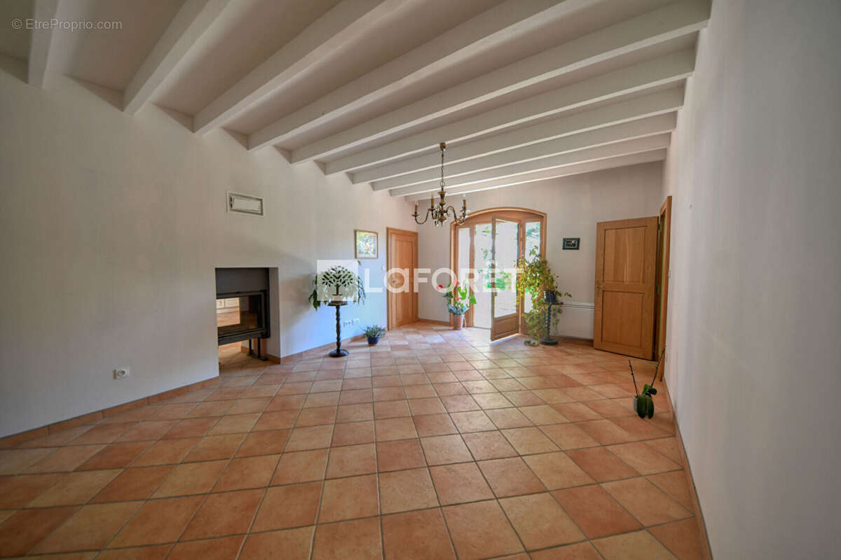 Maison à LISLE-SUR-TARN