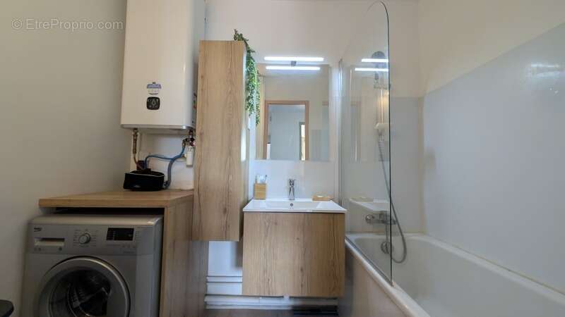 Appartement à vendre 4 pièces VILLEURBANNE (69 ) Limite Lyon 6 - photo 8