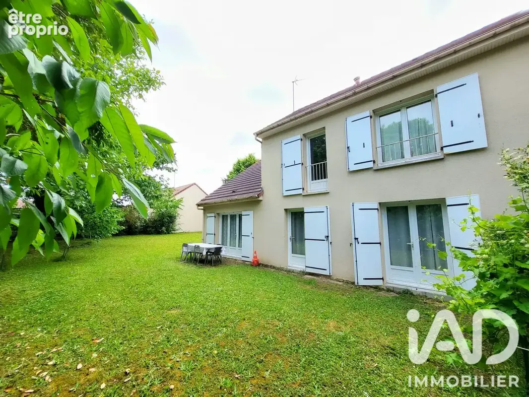 Photo 1 - Maison à CHATELLERAULT