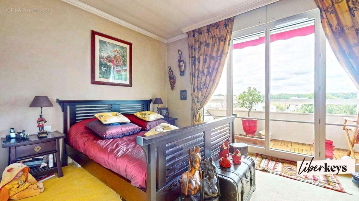 Appartement à MAISONS-LAFFITTE