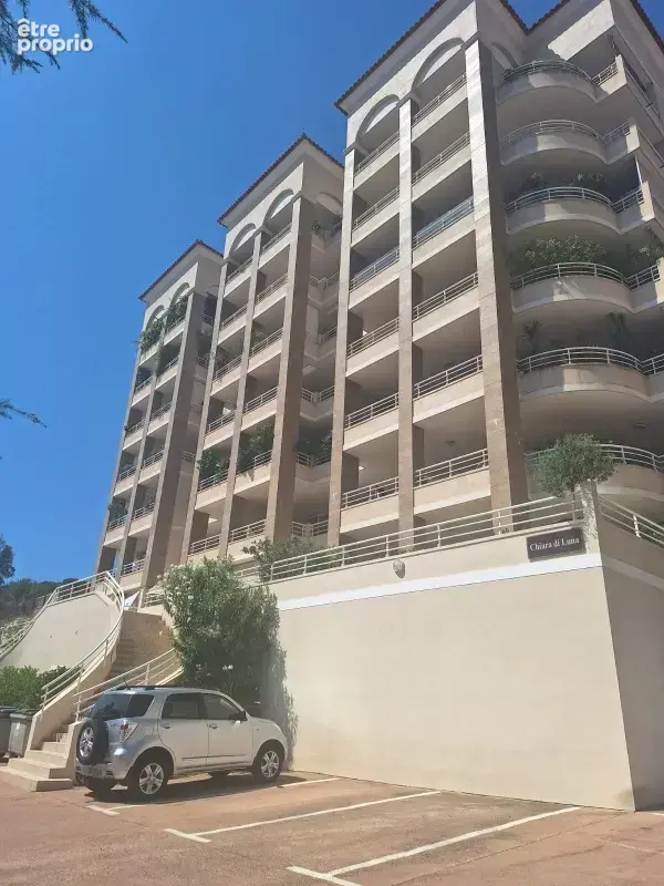 Appartement T4 de120m2 belle  vue mer parc Berthaud - photo 5