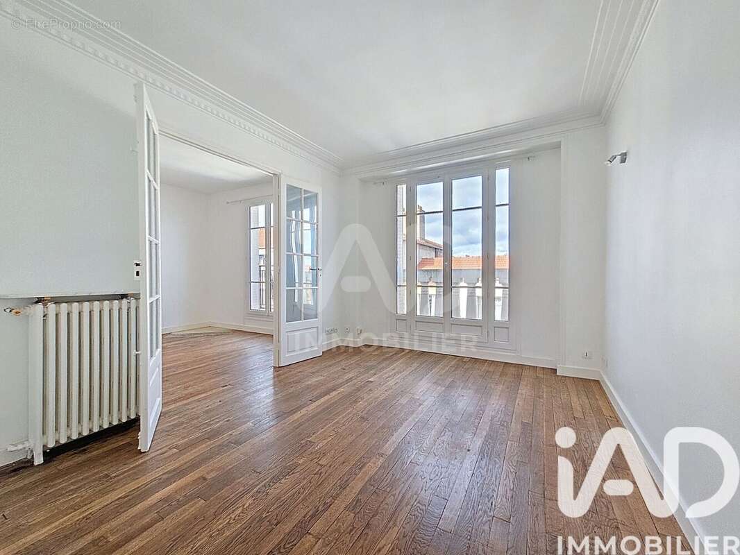 Photo 7 - Appartement à COURBEVOIE