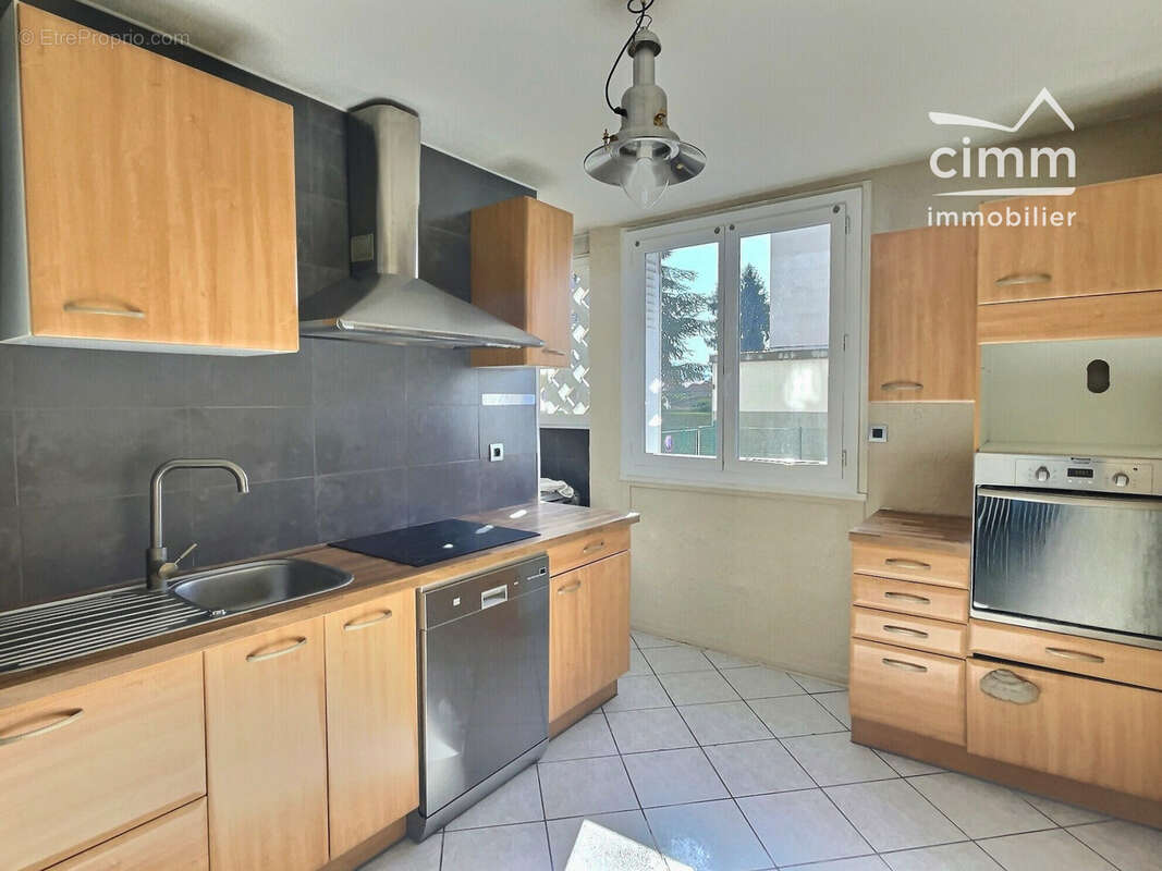 Appartement à SEYSSINET-PARISET