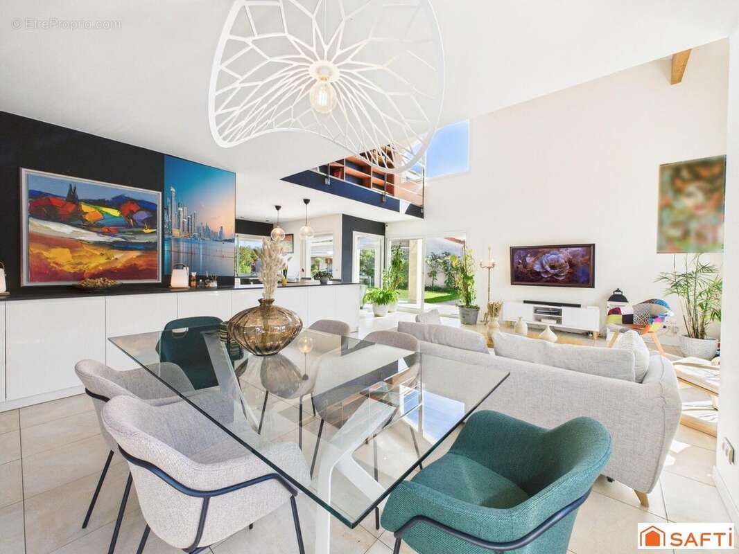 Photo 2 - Maison à TOURNEFEUILLE