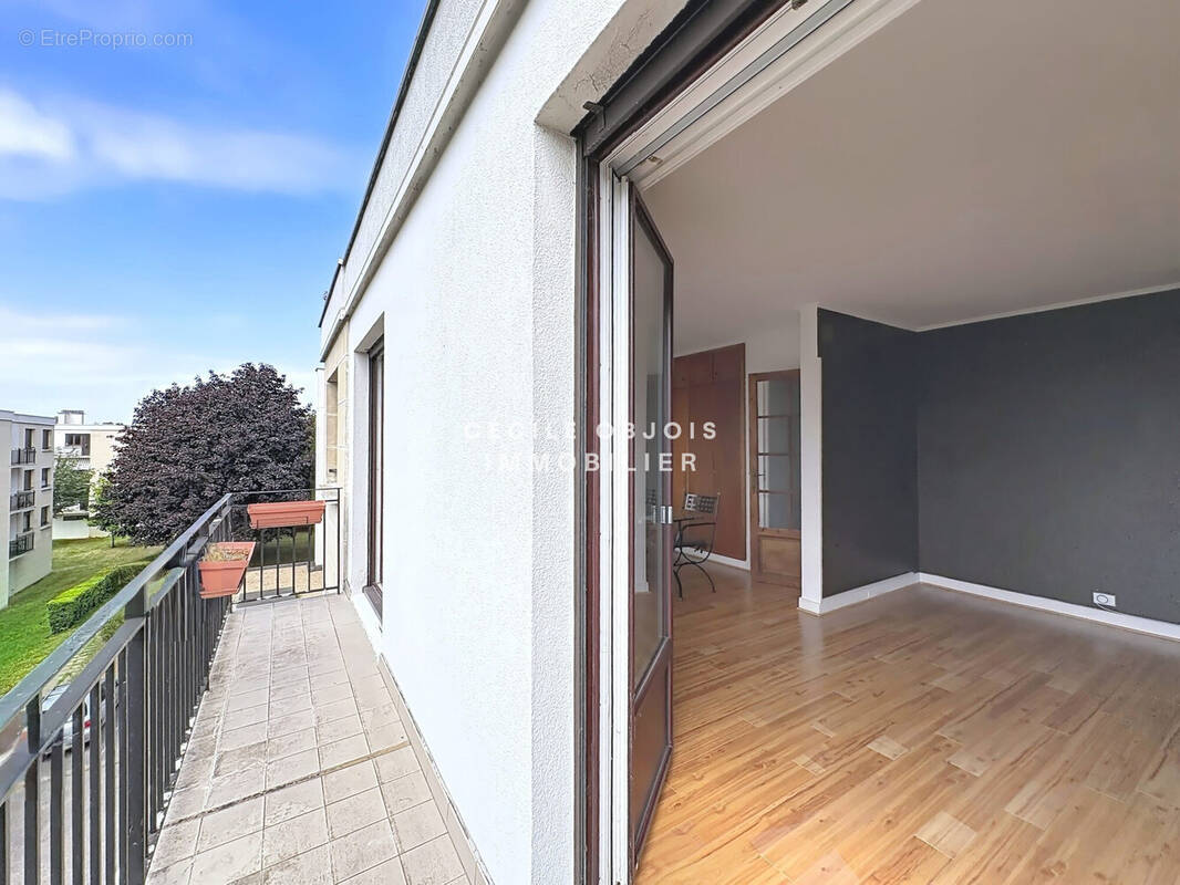 Appartement à CHENNEVIERES-SUR-MARNE