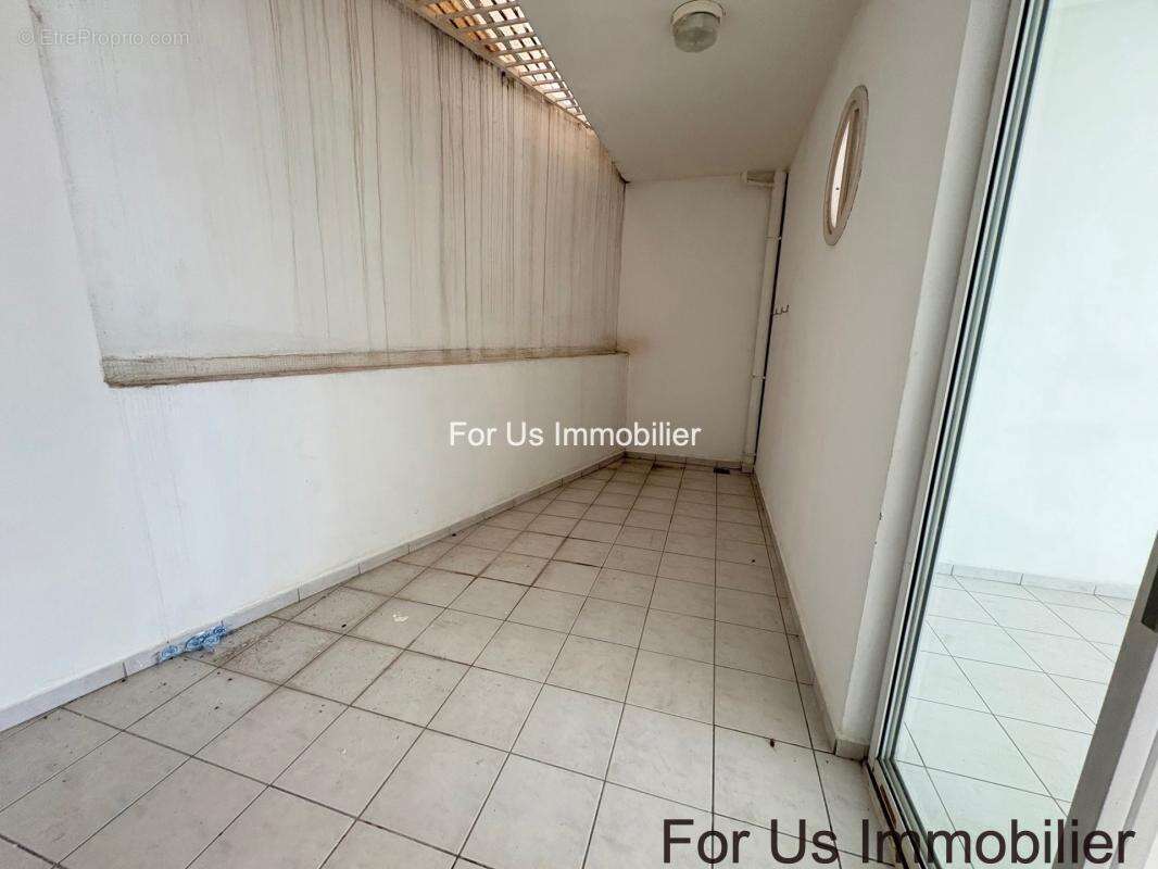 Appartement à POINTE-A-PITRE