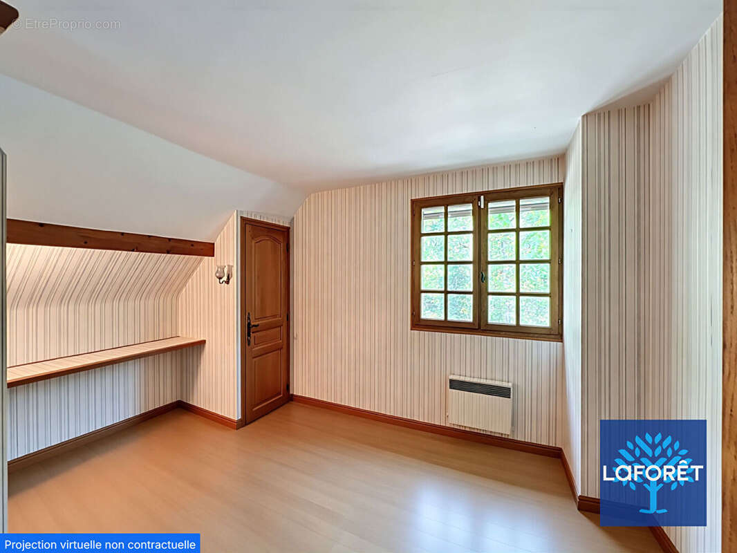 Maison à LA FERTE-ALAIS