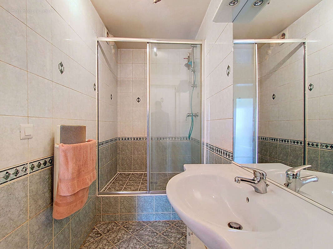 Appartement à MARGENCY