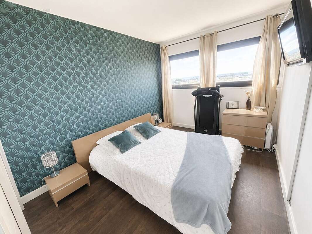 Appartement 85 m² à Carrieres-Sur-Seine  - photo 8