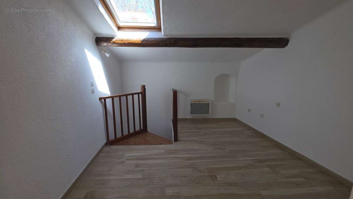 Maison à PELISSANNE