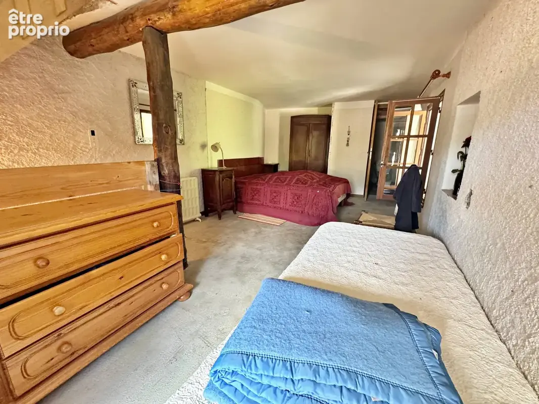 Maison 64 m² à Castellane  - photo 9