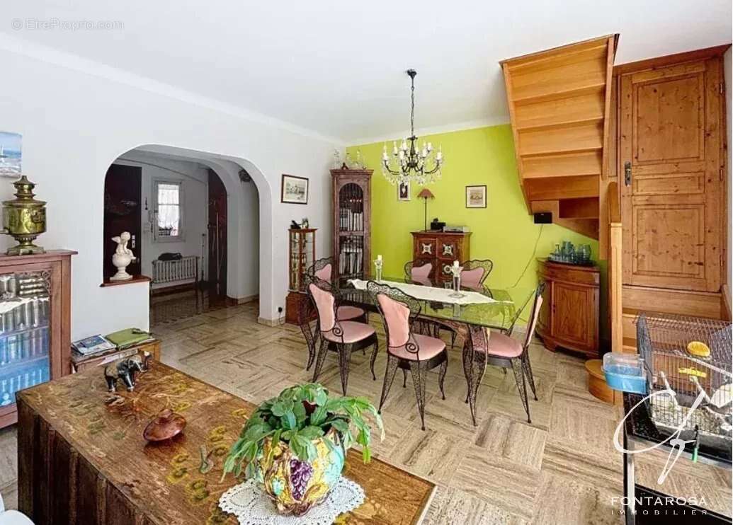 Maison à SAINT-RAPHAEL