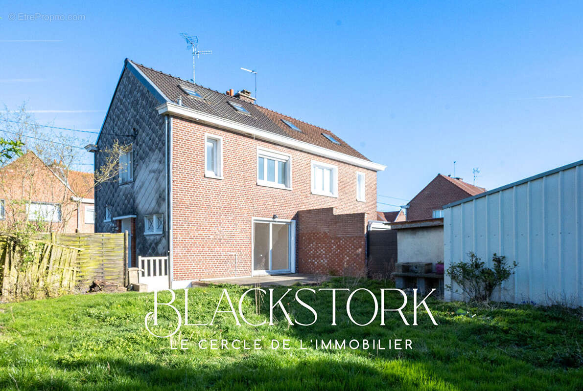 Maison 4 pièces à rafraîchir Neuville-en-ferrain 90 m2 au sol. - photo 13