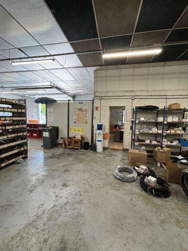 Maison à LA CHAPELLE-SAINT-LUC