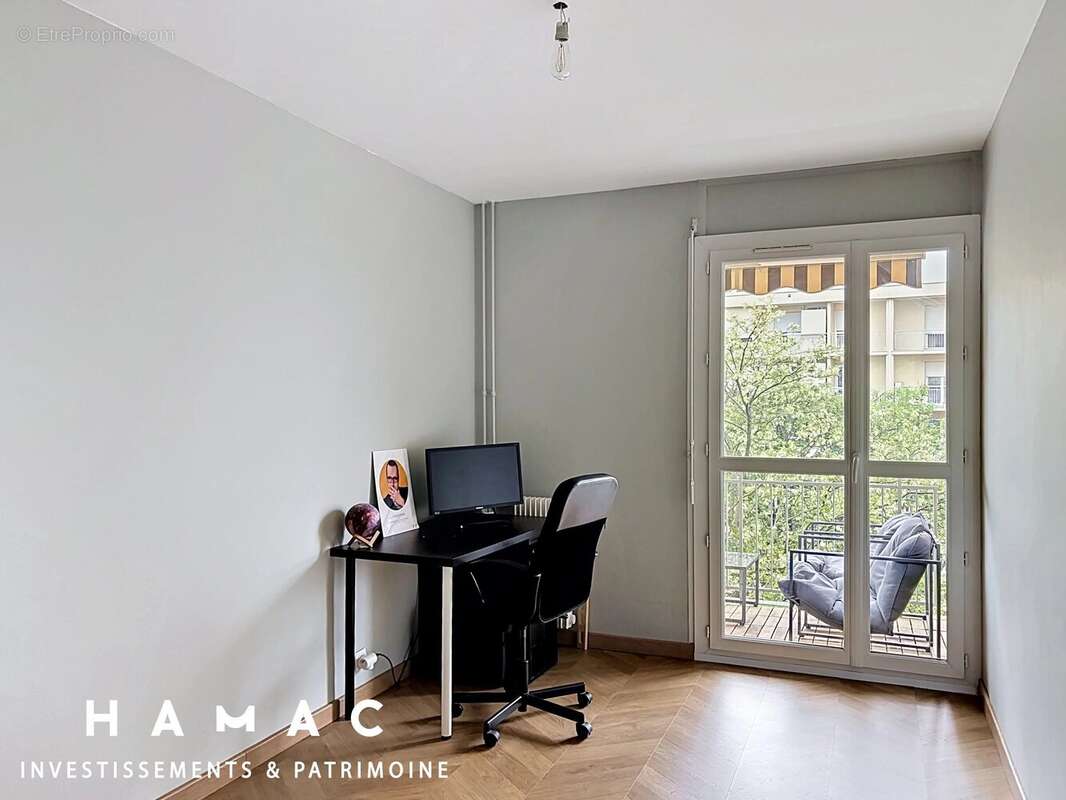 Appartement à SAINTE-FOY-LES-LYON