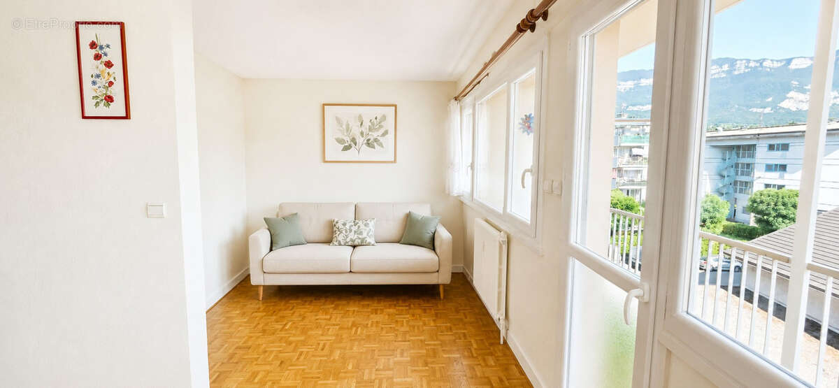 Appartement à vendre 3 pièces AIX LES BAINS (73) - photo 3