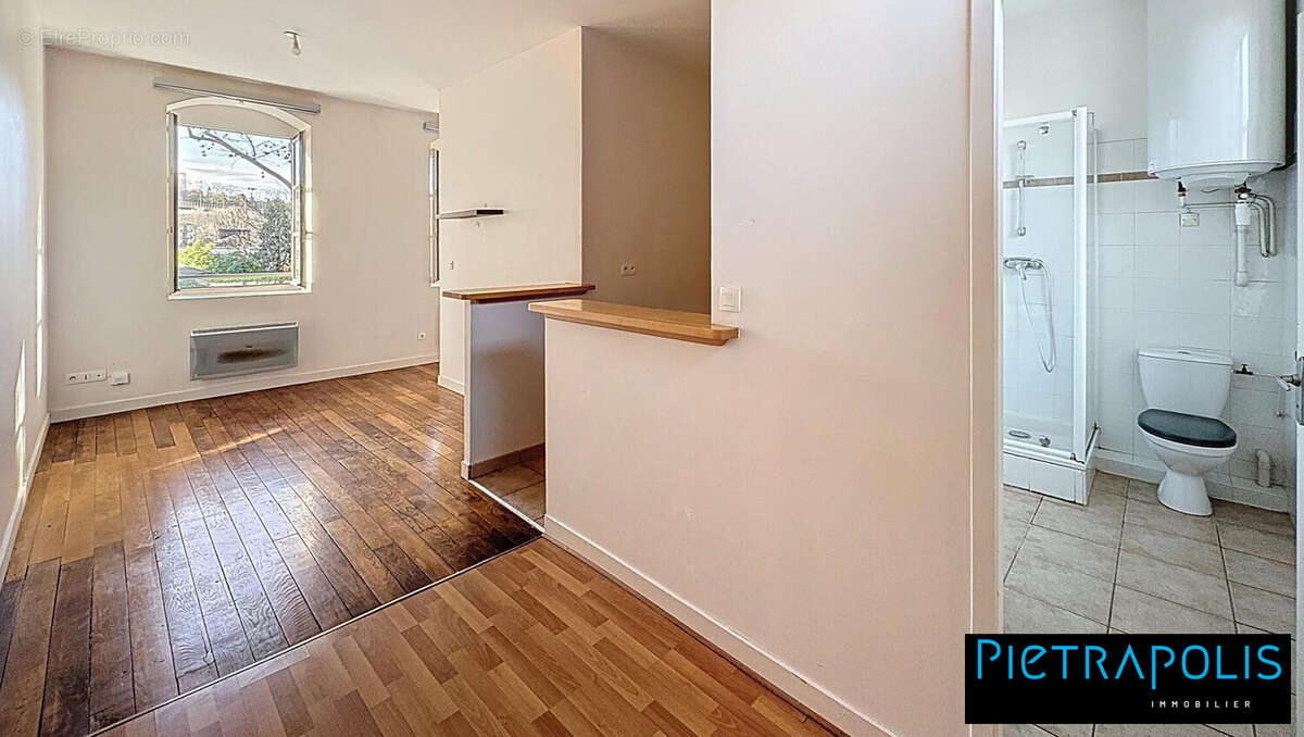 Appartement à LYON-9E