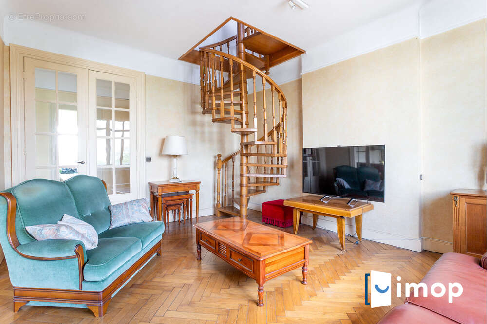 Appartement à MARCQ-EN-BAROEUL