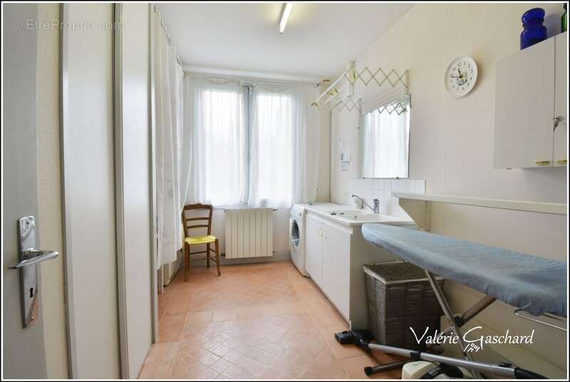 Maison à MOULIN-NEUF