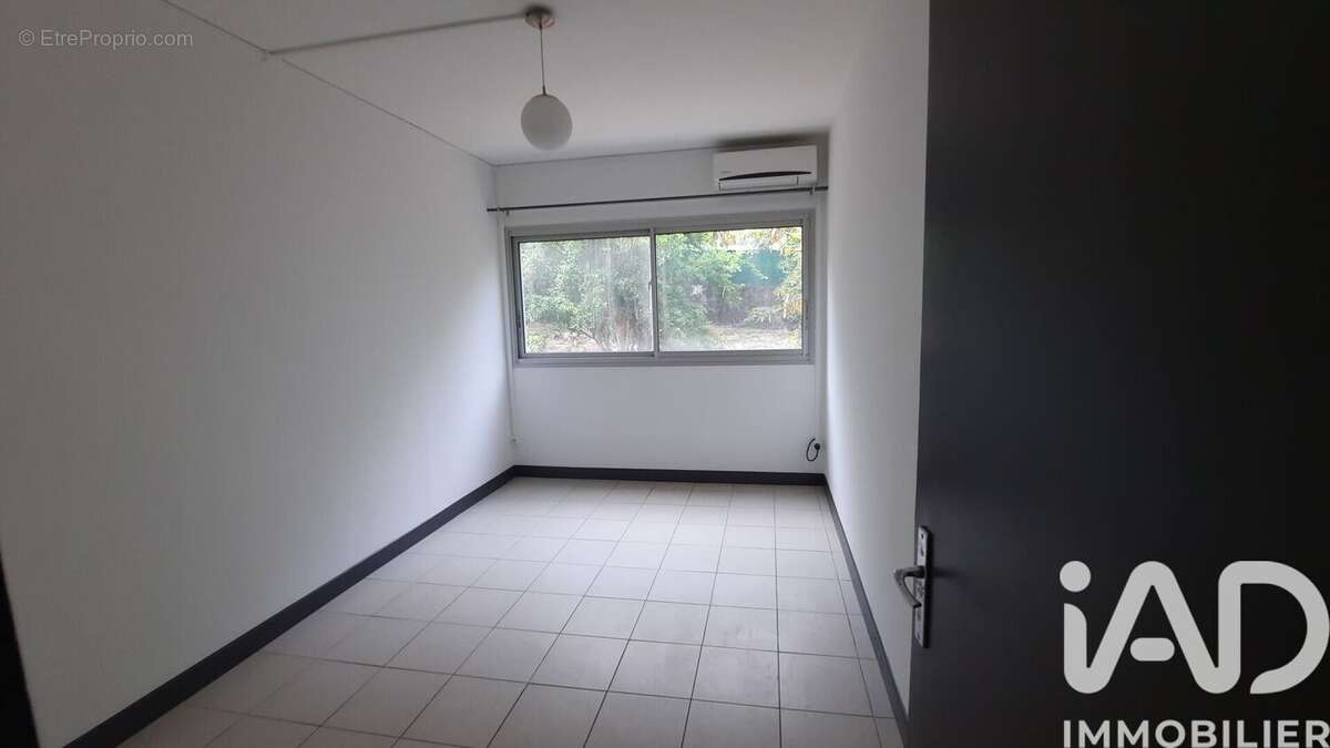 Photo 6 - Appartement à SAINT-DENIS