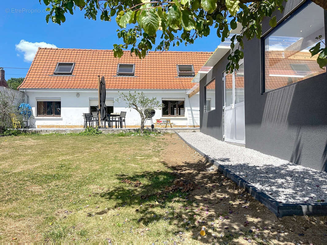 Maison à MORINGHEM