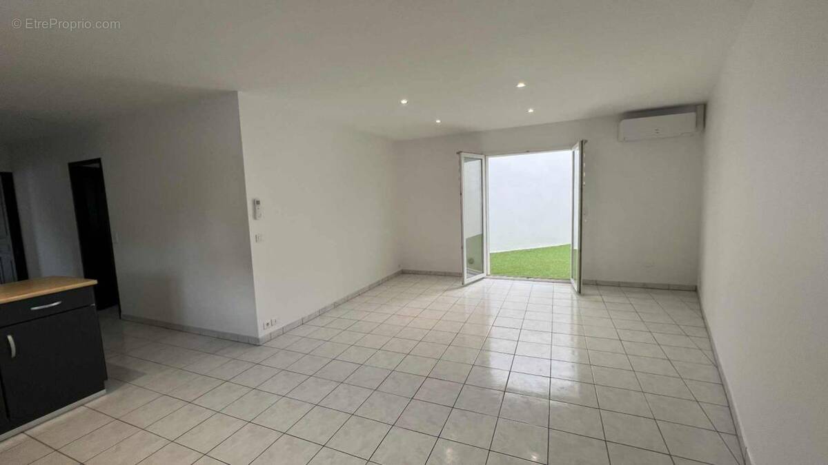 Maison à BOUJAN-SUR-LIBRON