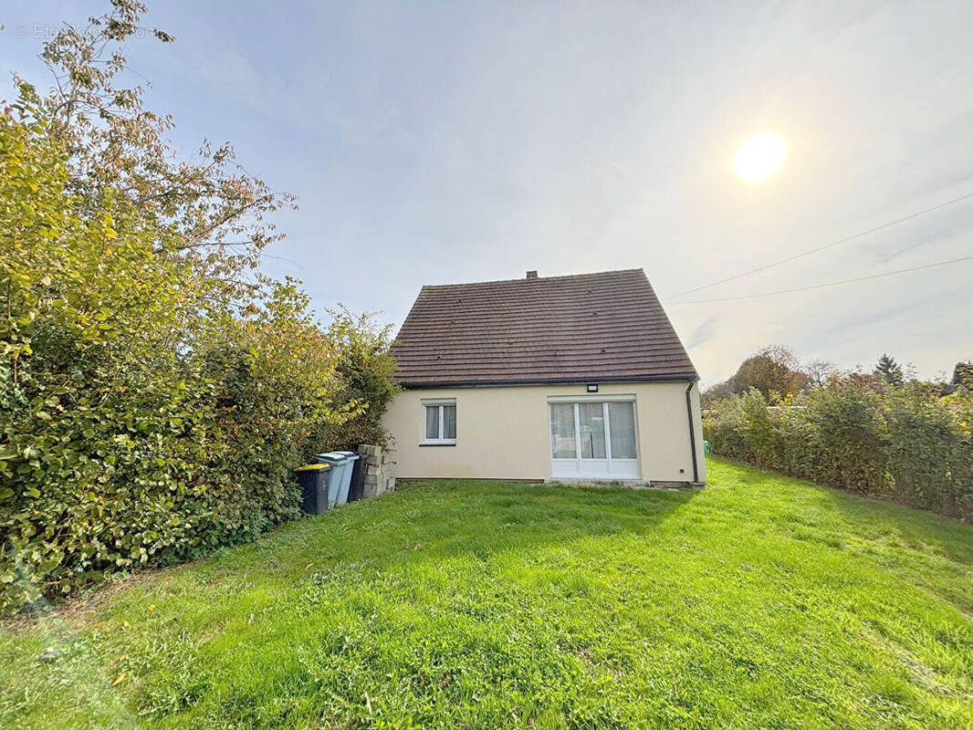 Maison à CHAUMONT-EN-VEXIN