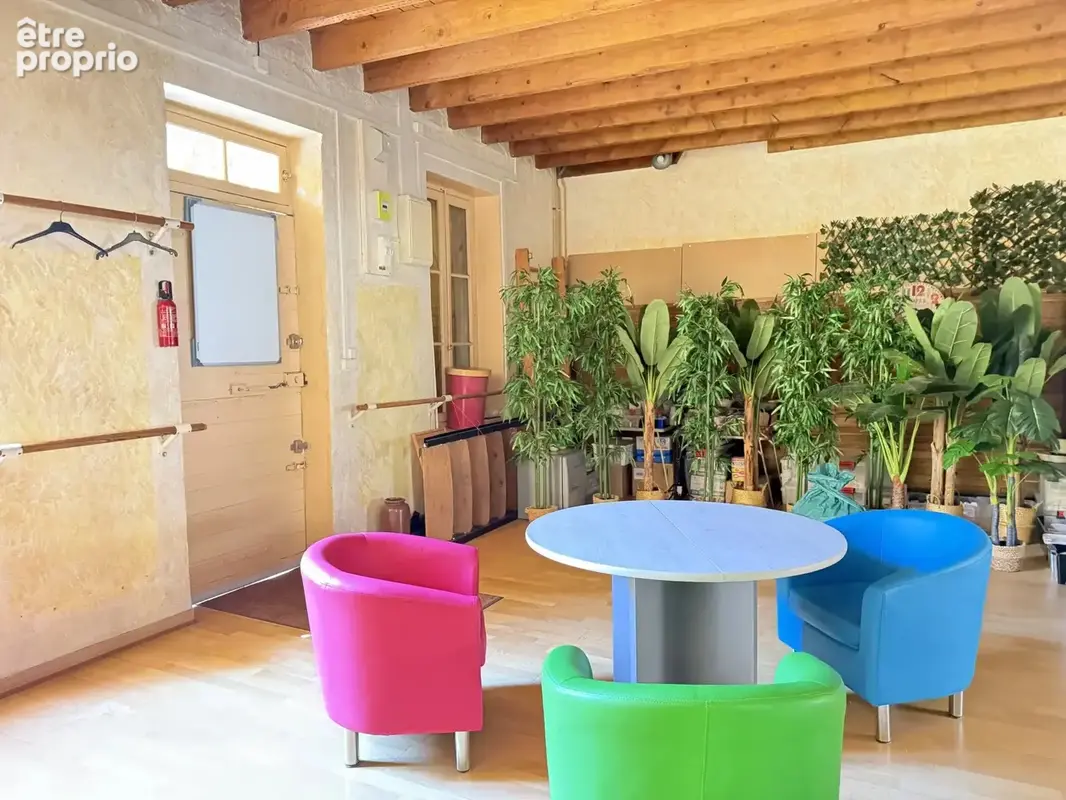 Chabourlet maison avec Cour - photo 4